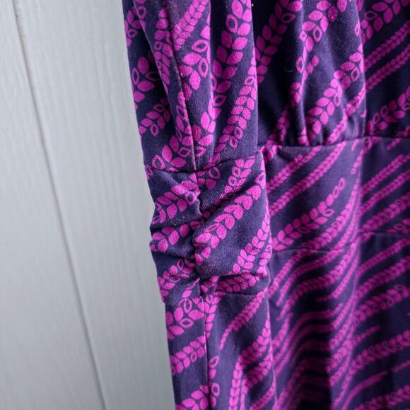 Eddie Bauer Purple Print Sleeveless Dress M – Classic, Minimalist, Workwear - Picture 4 of 7